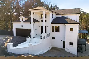 2390 Peachtree Rd, Cumming, GA 30041 - Photo 4