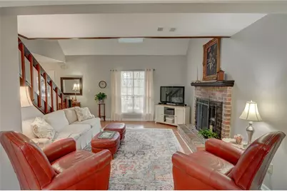 5630 Knox Court, Peachtree Corners, GA 30092 - Photo 8