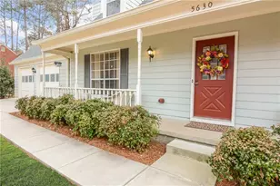 5630 Knox Ct, Peachtree Corners, GA 30092 - Photo 2