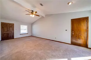 1951 Branch View Dr, Marietta, GA 30062 - Photo 8