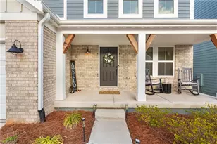 231 Port Wy, Braselton, GA 30517 - Photo 2