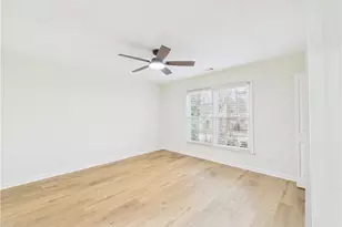 1400 Fieldgreen Overlook, Stone Mountain, GA 30088 - Photo 20