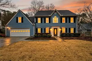 1354 Salem Dr, Alpharetta, GA 30009 - Photo 2