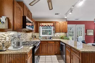 1354 Salem Dr, Alpharetta, GA 30009 - Photo 4