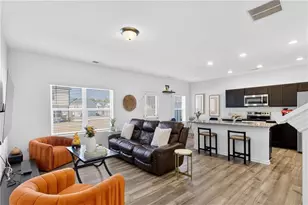 1111 Lossie Ln, Grayson, GA 30017 - Photo 6