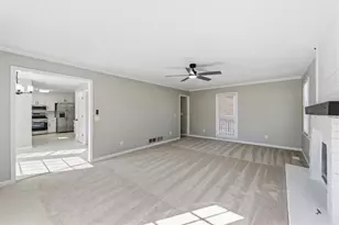 100 Courtland Cir, Powder Springs, GA 30127 - Photo 10