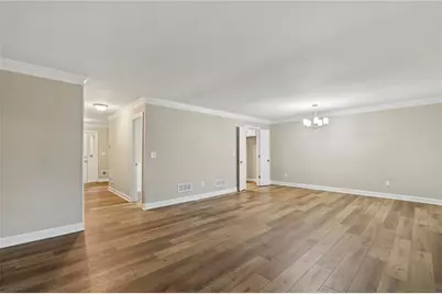 1359 Sheffield Glen Way NE, Atlanta, GA 30329 - Photo 10