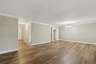 1359 Sheffield Glen Way NE, Atlanta, GA 30329 - Photo 10