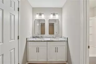 1359 Sheffield Glen Way NE, Atlanta, GA 30329 - Photo 18