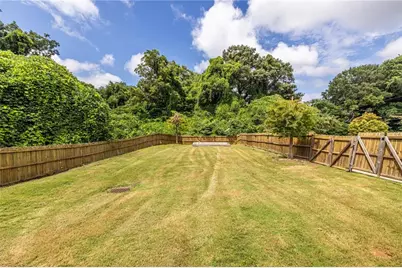 1651 Pryor Road SW, Atlanta, GA 30315 - Photo 8