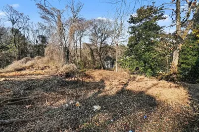 1744 Mary George Avenue NW, Atlanta, GA 30318 - Photo 10