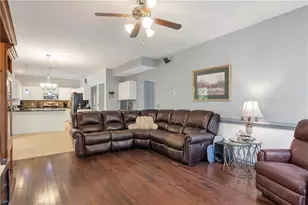 1895 Oak Tree Hollow, Alpharetta, GA 30005 - Photo 12