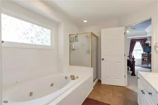 1895 Oak Tree Hollow, Alpharetta, GA 30005 - Photo 24