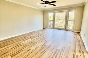 280 N Farm Dr, Alpharetta, GA 30004 - Photo 18