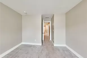 6423 Shalks Xing Dr, Lithonia, GA 30058 - Photo 16