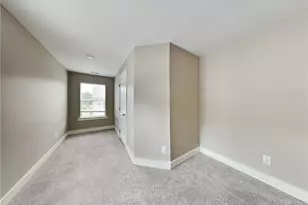 6423 Shalks Xing Dr, Lithonia, GA 30058 - Photo 14