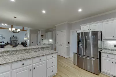 6100 Wild Timber Road, Sugar Hill, GA 30518 - Photo 12