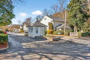 136 Peachtree Memorial Dr NW, Atlanta, GA 30309 - Photo 34