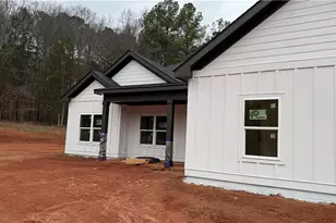 337 W Ridgeway Rd, Maysville, GA 30558 - Photo 6