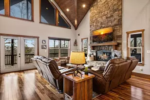 149 River Crst Ln, Mineral Bluff, GA 30559 - Photo 16