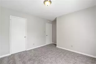 3396 Deshong Dr, Stone Mountain, GA 30087 - Photo 10