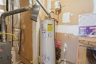 3396 Deshong Dr, Stone Mountain, GA 30087 - Photo 14