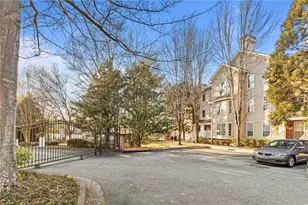 5641 Roswell Rd, Atlanta, GA 30342 - Photo 2