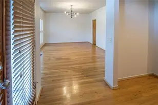 1255 Apple Valley Rd NE, Atlanta, GA 30319 - Photo 4