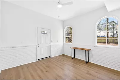 2708 Lancaster Drive, Atlanta, GA 30344 - Photo 18