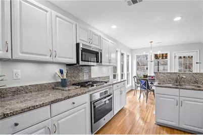 2841 Royal Bluff, Decatur, GA 30030 - Photo 12