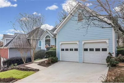 2841 Royal Bluff, Decatur, GA 30030 - Photo 2