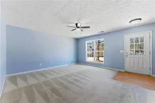 8368 Carlington Ln, Jonesboro, GA 30236 - Photo 4