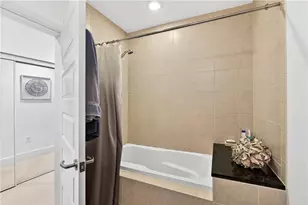 1080 Peachtree St NE, Atlanta, GA 30309 - Photo 16