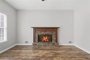 7285 Wyngate Dr, Cumming, GA 30040 - Photo 16