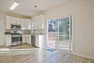 1325 Greenwood Acres Dr, Cumming, GA 30040 - Photo 6