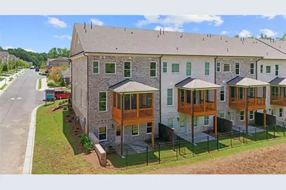 5693 Broad River View #443, Peachtree Corners, GA 30092 - Photo 2