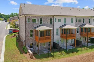 5693 Broad River Vw, Peachtree Corners, GA 30092 - Photo 2