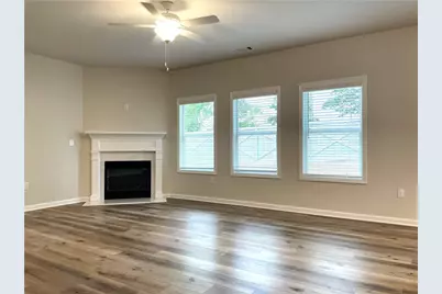 434 Fox Creek Dr, Braselton, GA 30517 - Photo 2