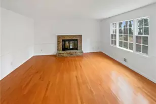 3602 Pebble Hill Dr, Marietta, GA 30062 - Photo 4