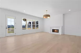 1070 Fleming Street SE, Smyrna, GA 30080 - Photo 4