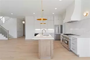 1070 Fleming Street SE, Smyrna, GA 30080 - Photo 8