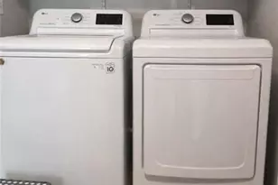 5743 Wells Cir, Stone Mountain, GA 30087 - Photo 12