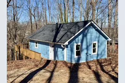 6525 Bermuda Lane, Flowery Branch, GA 30542 - Photo 2