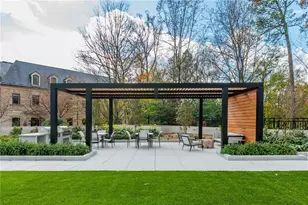 2660 Peachtree Rd NW, Atlanta, GA 30305 - Photo 44