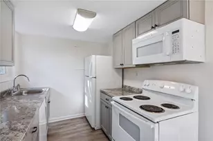 1150 Rankin St, Stone Mountain, GA 30083 - Photo 6