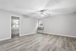 212 Chandler St, Calhoun, GA 30701 - Photo 10