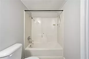 212 Chandler St, Calhoun, GA 30701 - Photo 18