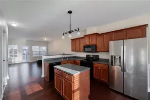 1611 Signal Flag Way, Lawrenceville, GA 30043 - Photo 4