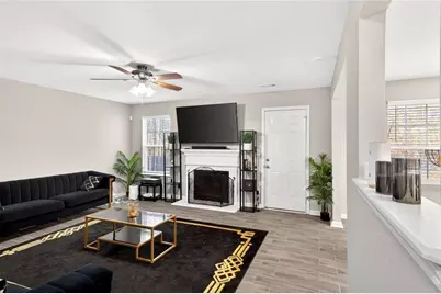 4406 Ravenwood Drive, Union City, GA 30291 - Photo 8