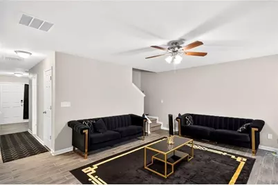 4406 Ravenwood Drive, Union City, GA 30291 - Photo 6